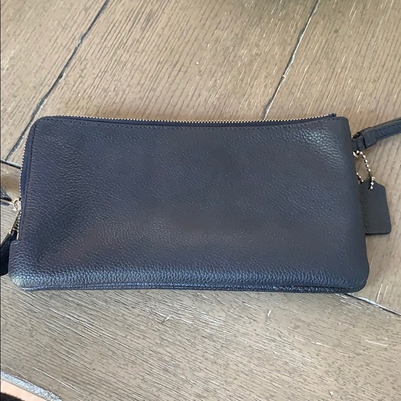 Coach Navy/Metallic Leather Double Wristlet, Large - Picture 8 of 8